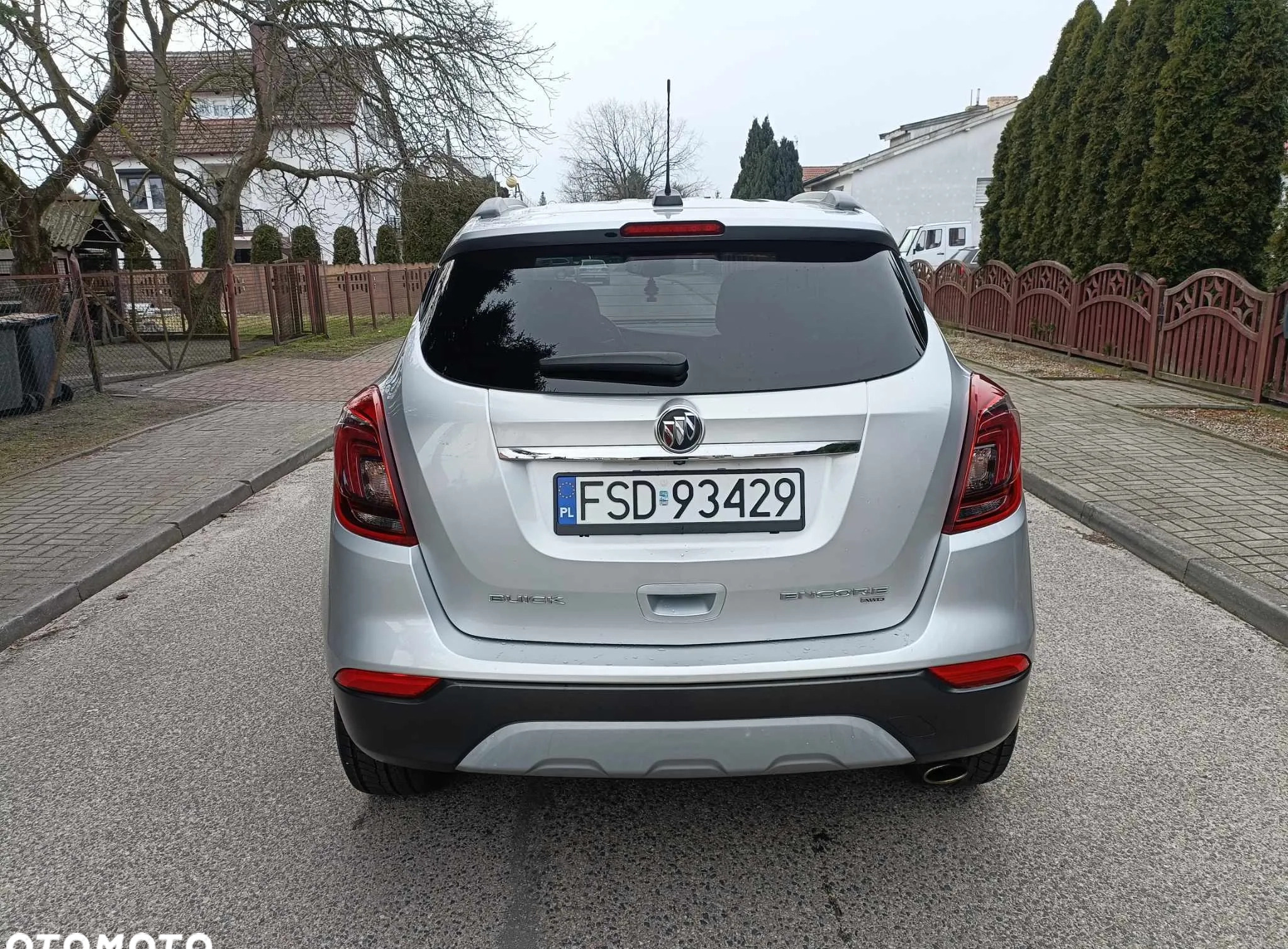 Opel Mokka cena 51500 przebieg: 168000, rok produkcji 2017 z Nasielsk małe 56